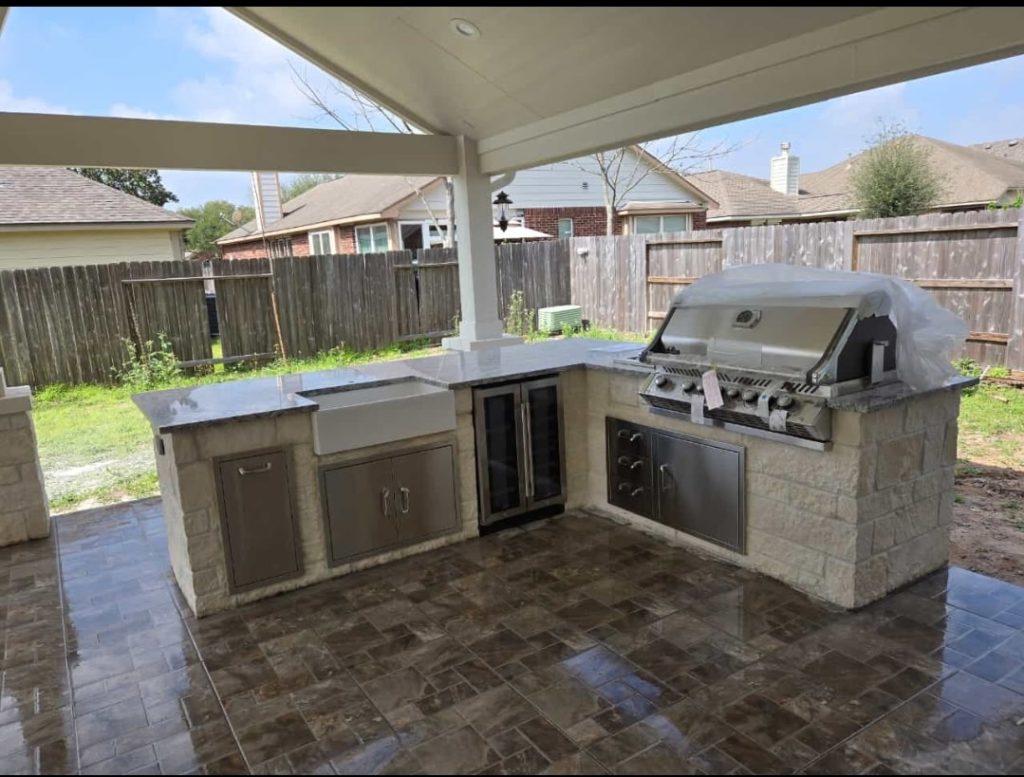 28779744 012e 46bb 8e2e 9e3c36b996c9 Outdoor kitchen