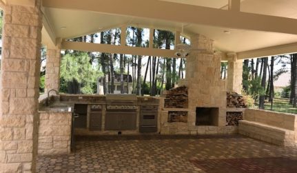 outdoor kitchen